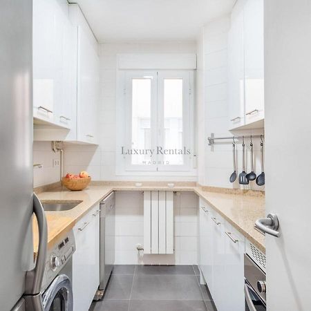 Charming 2-Bedroom Apartment In Retiro Perfect Madrid Location المظهر الخارجي الصورة
