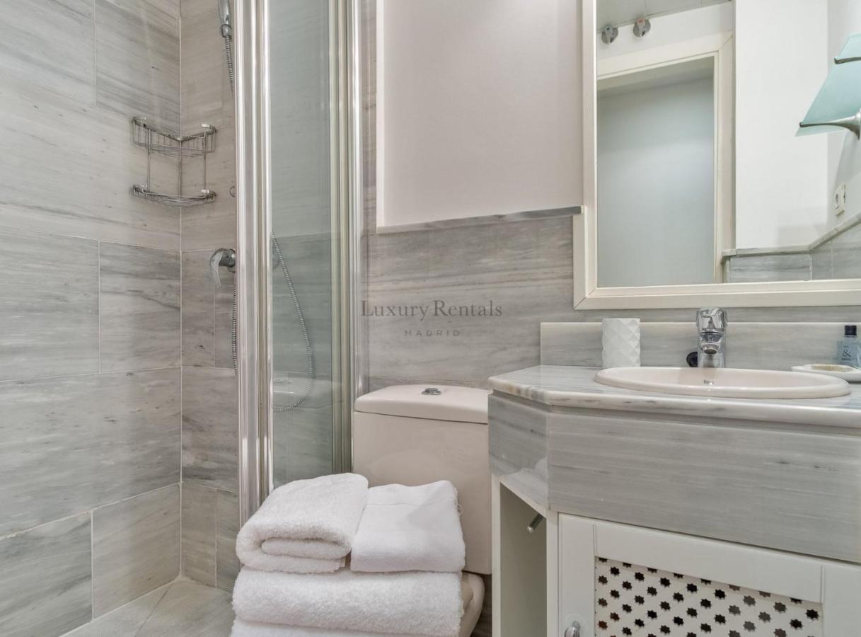 Charming 2-Bedroom Apartment In Retiro Perfect Madrid Location المظهر الخارجي الصورة